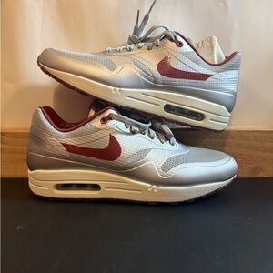 Air Max 1 Hyperfuse QS
